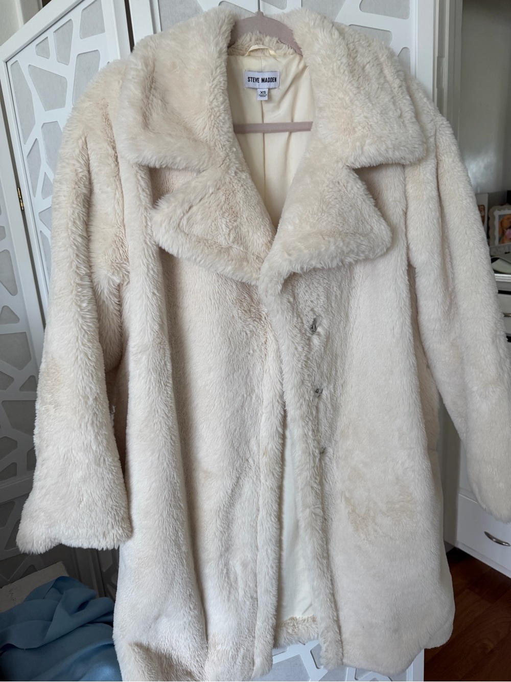 Steve Madden Ivory Plush Faux Fur Teddy Jacket